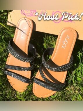 NEW SUGAR BILLIE SILVER STUDDED FLAT SANDALS SIZE 7-8 BLACK 2 STRAP SLIDES *NIB